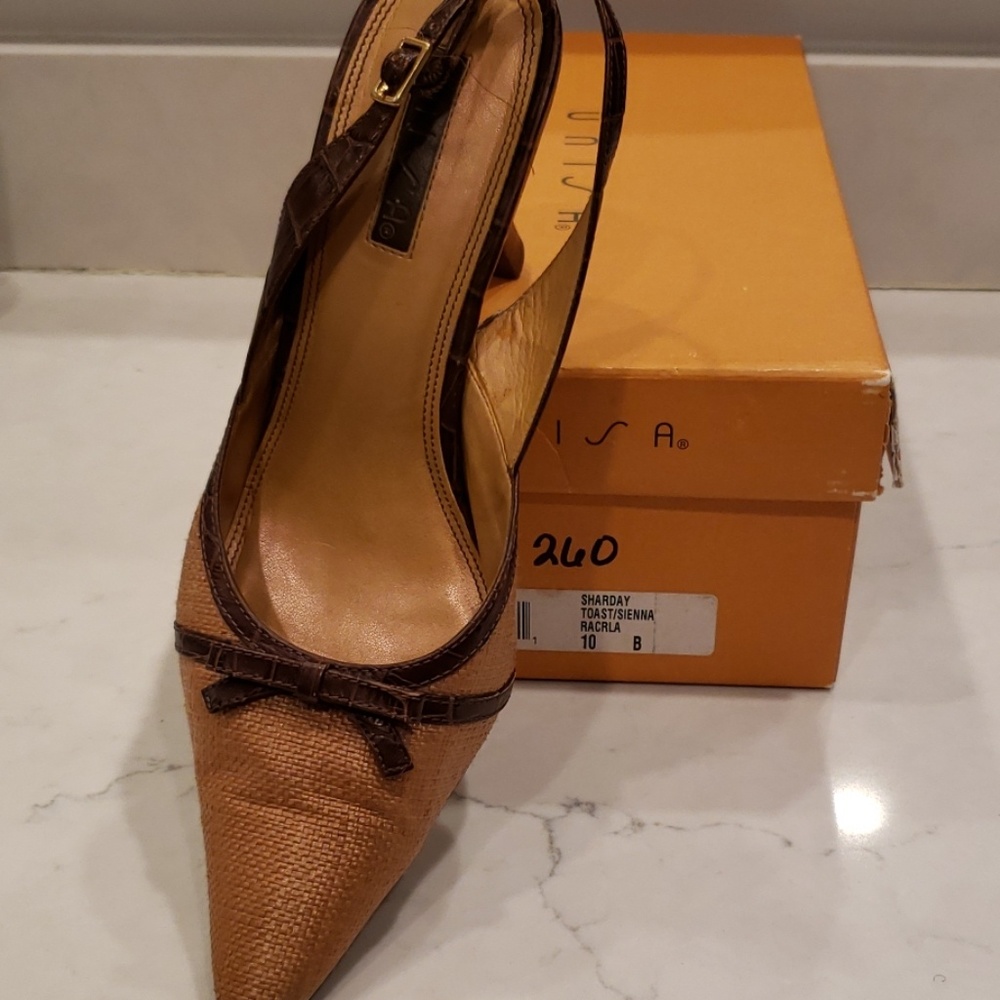 One of my favorite pair with a denim dress